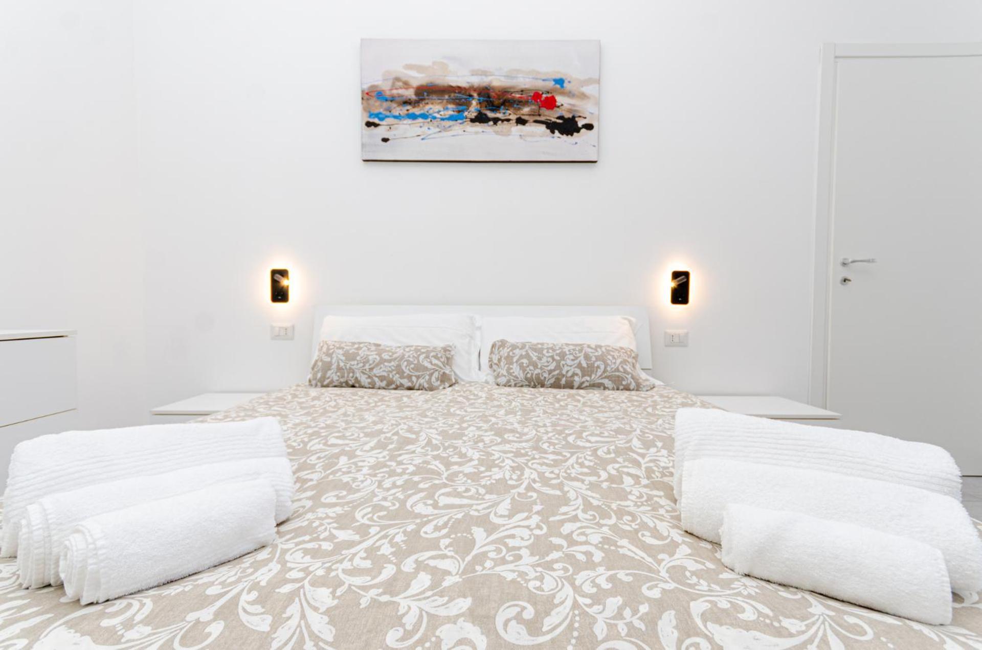 Vivimihome - Crespi House A 3 Minuti Dalla Metro Milano Exterior foto