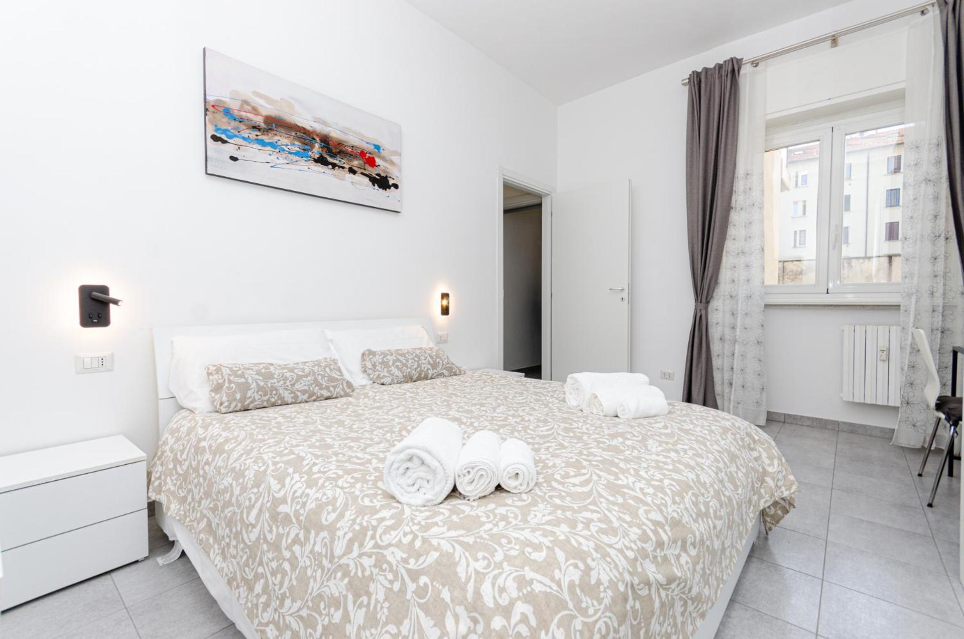 Vivimihome - Crespi House A 3 Minuti Dalla Metro Milano Exterior foto