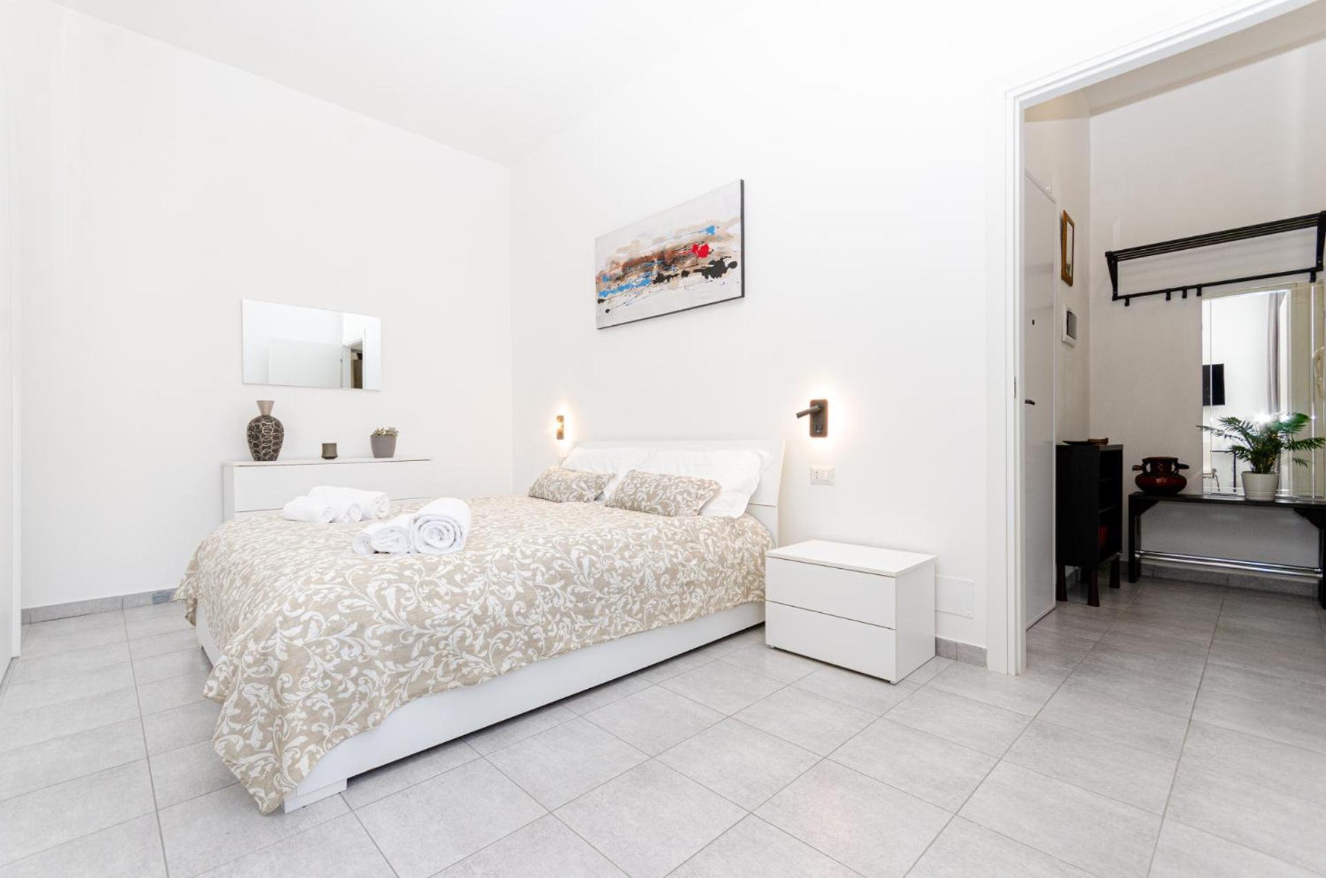 Vivimihome - Crespi House A 3 Minuti Dalla Metro Milano Exterior foto