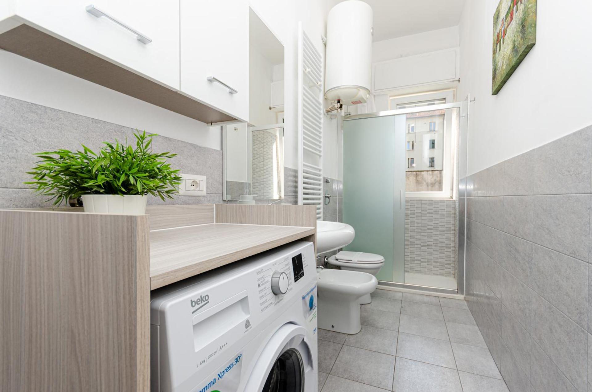 Vivimihome - Crespi House A 3 Minuti Dalla Metro Milano Exterior foto